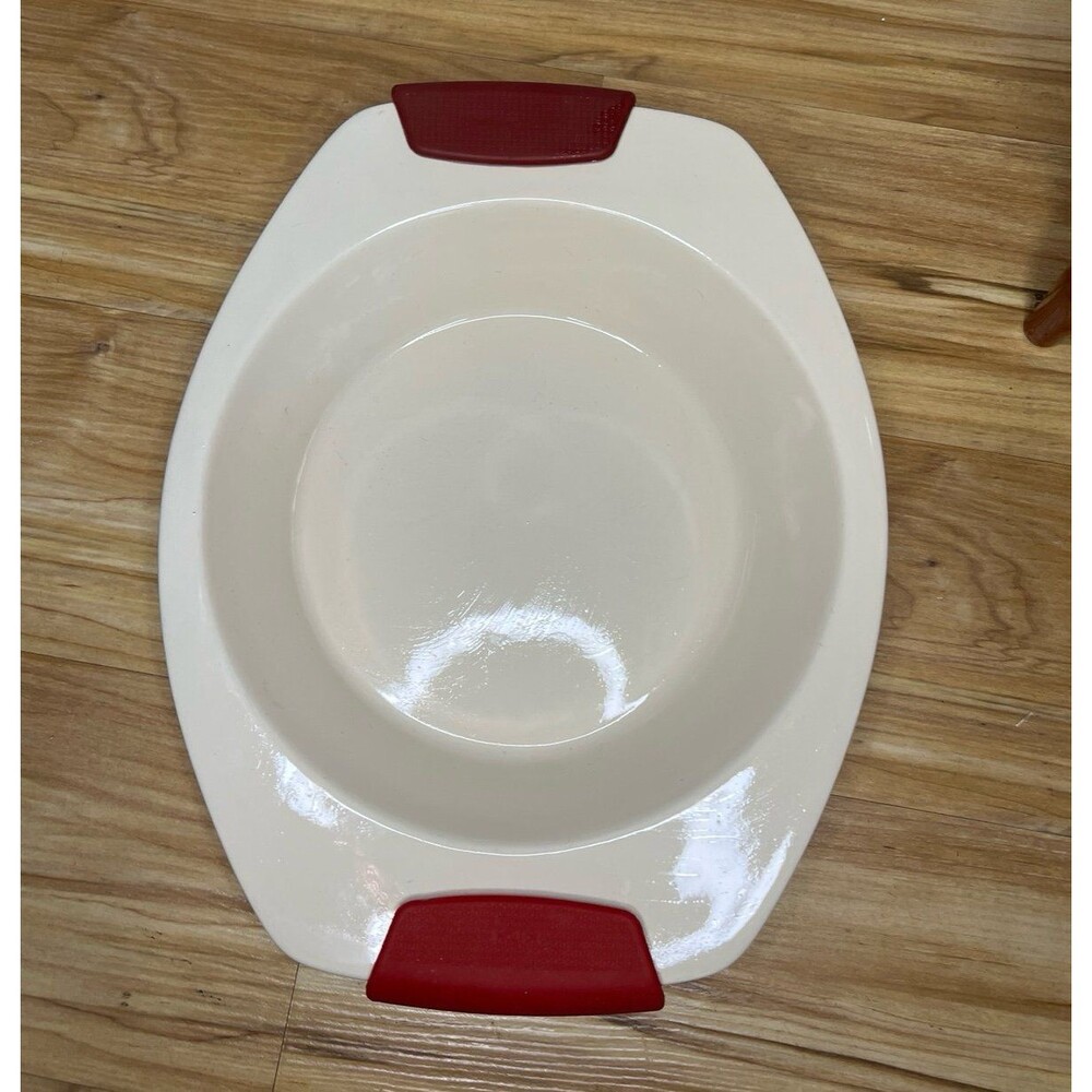 KitchenAid Stoneware Deep Dish Pie 9” Baker Removable Silicone Grip